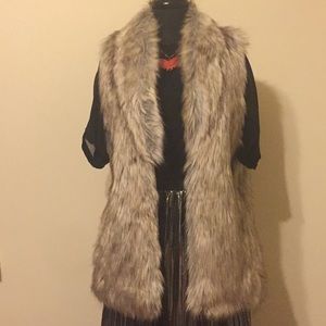 Faux fur vest - TDF!